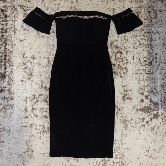 Bardot Dresses & Skirts - Bardot Midi Dress